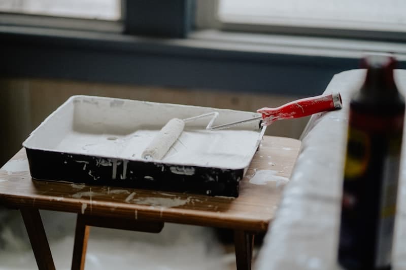 Why Natural Stone Outlasts Engineered Stone in Commercial Projects